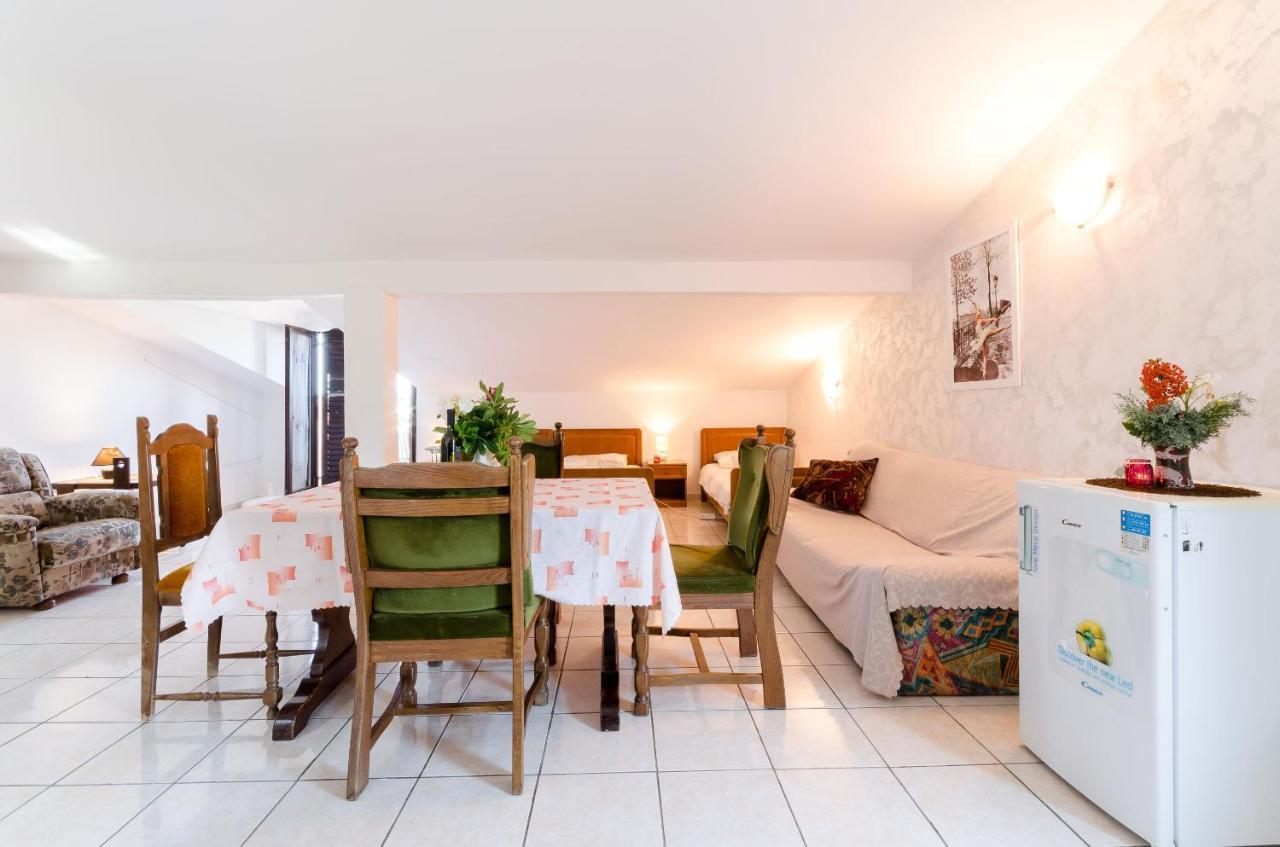 Apartment Drago *