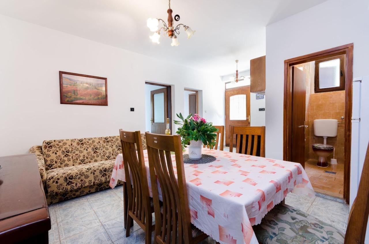 Apartment Drago *