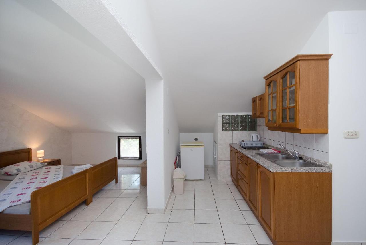 Apartment Drago Banjole